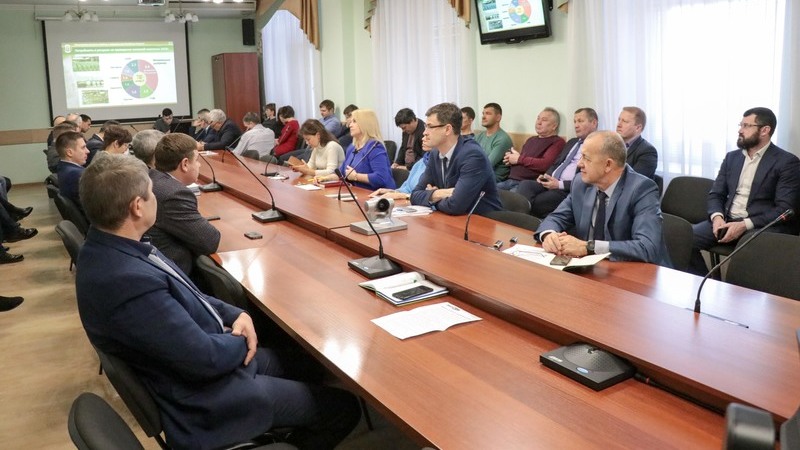 В Альметьевске обсудили реализацию республиканских программ строительства жилья, объектов социального назначения